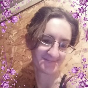 Meet your Posher, Carrie